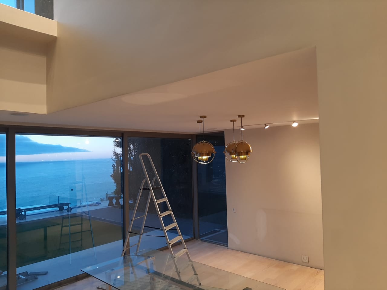 Emoji with heart eyes